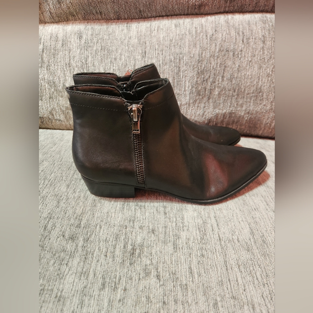 Naturalizer Side Zip Ankle Boots